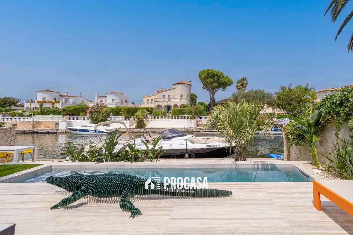 Huis in Empuriabrava