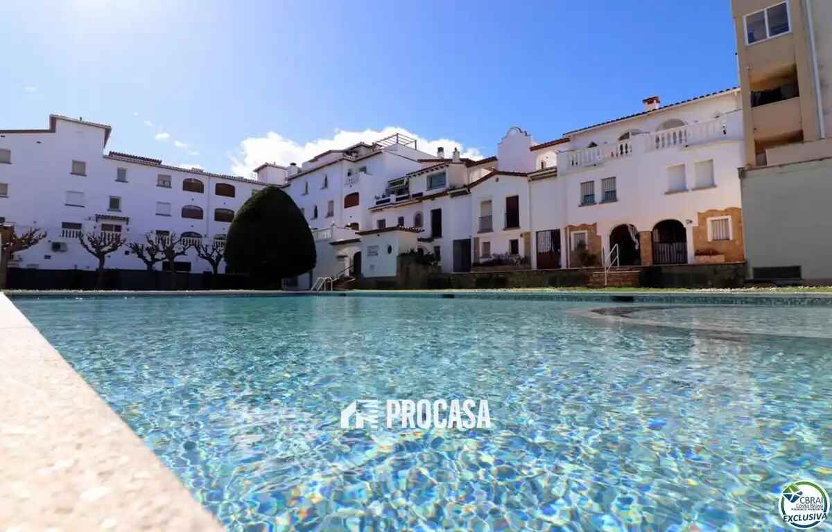 Apartment in Empuriabrava