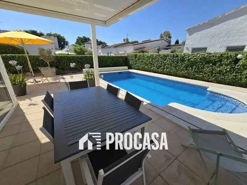House in Empuriabrava