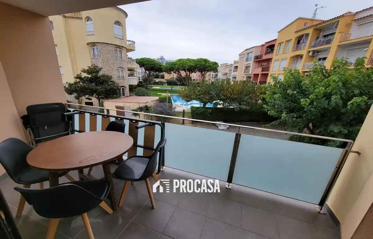 Apartment in Empuriabrava