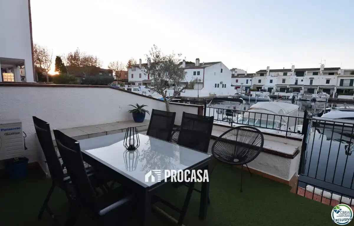 Haus in Empuriabrava