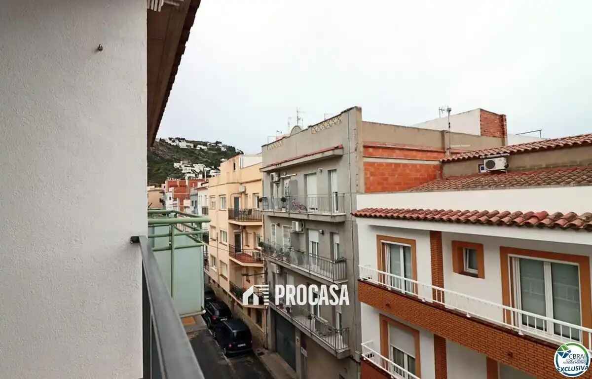 Apartment in Roses