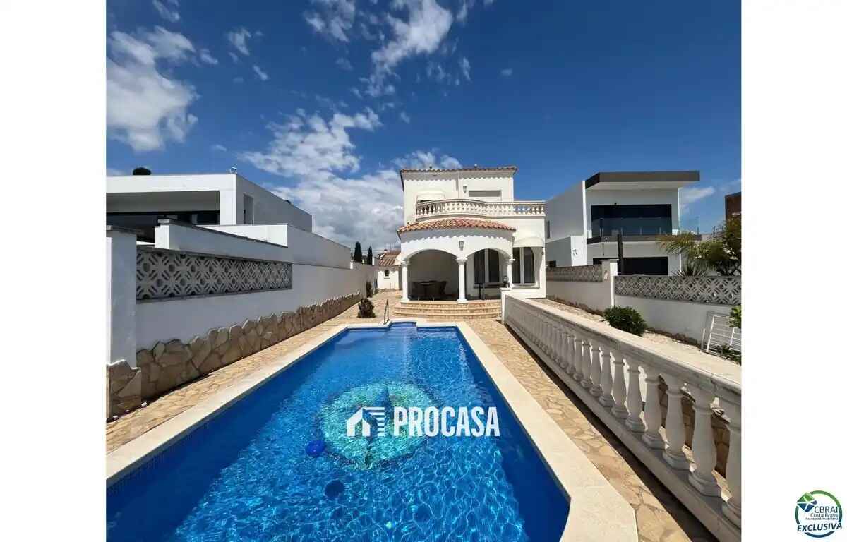 House in Empuriabrava