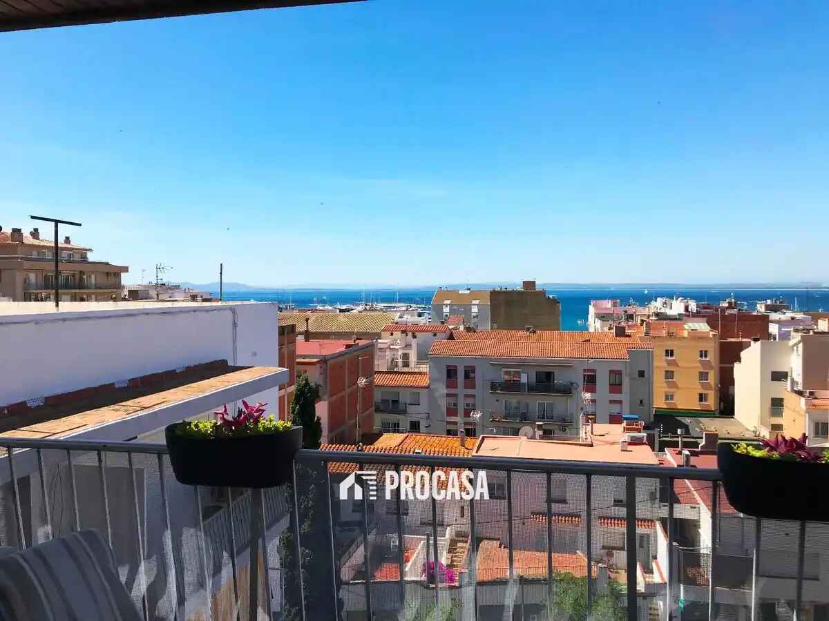 Apartamento en Roses