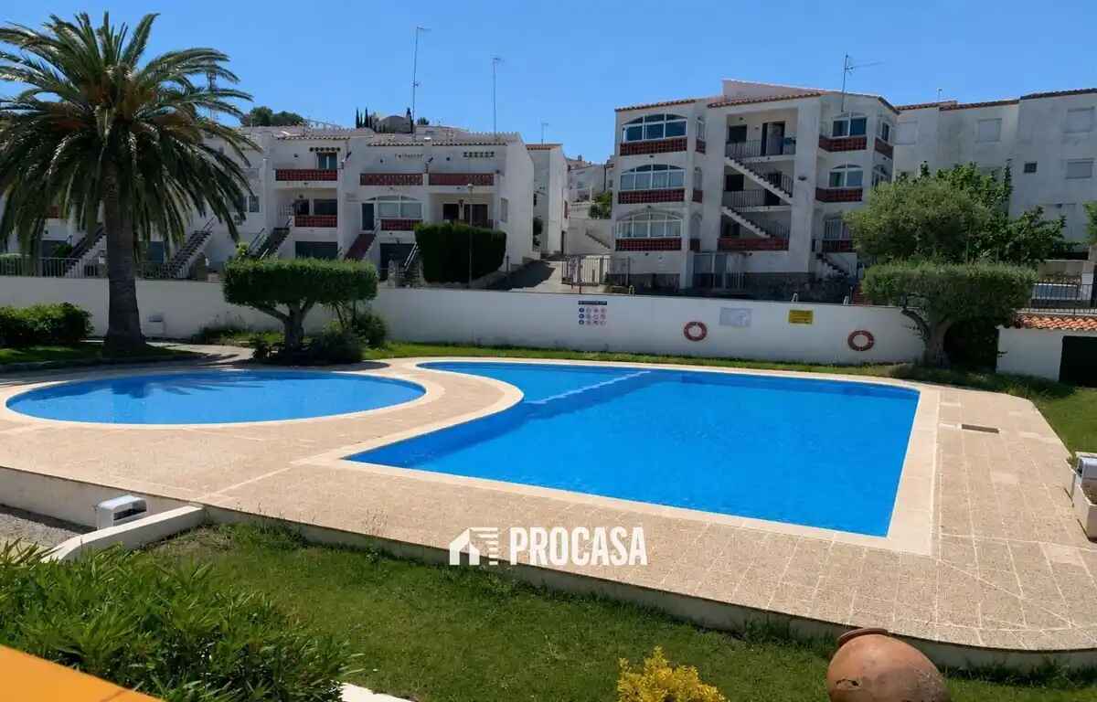 Apartamento en Roses