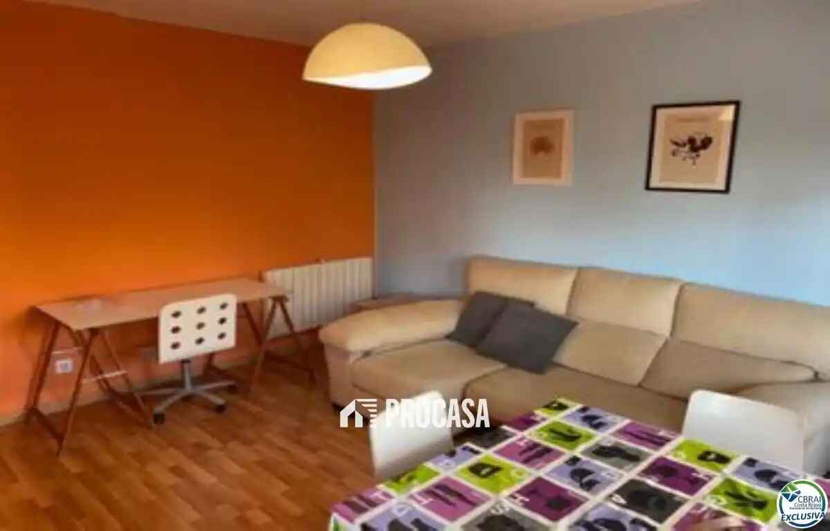 Apartment in Roses