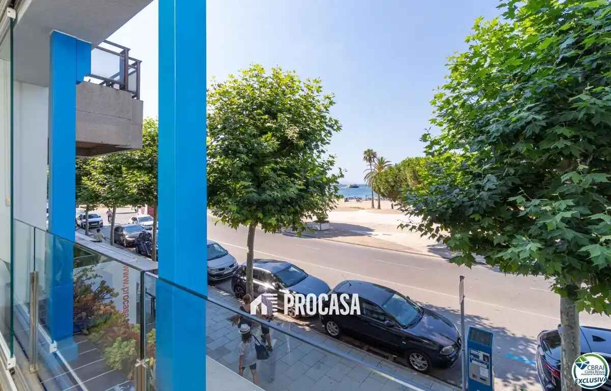 Apartment in Roses