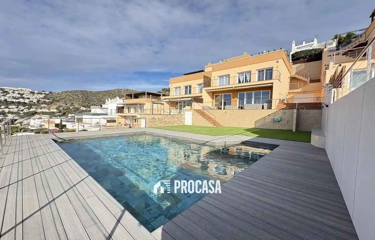 Casa a Roses