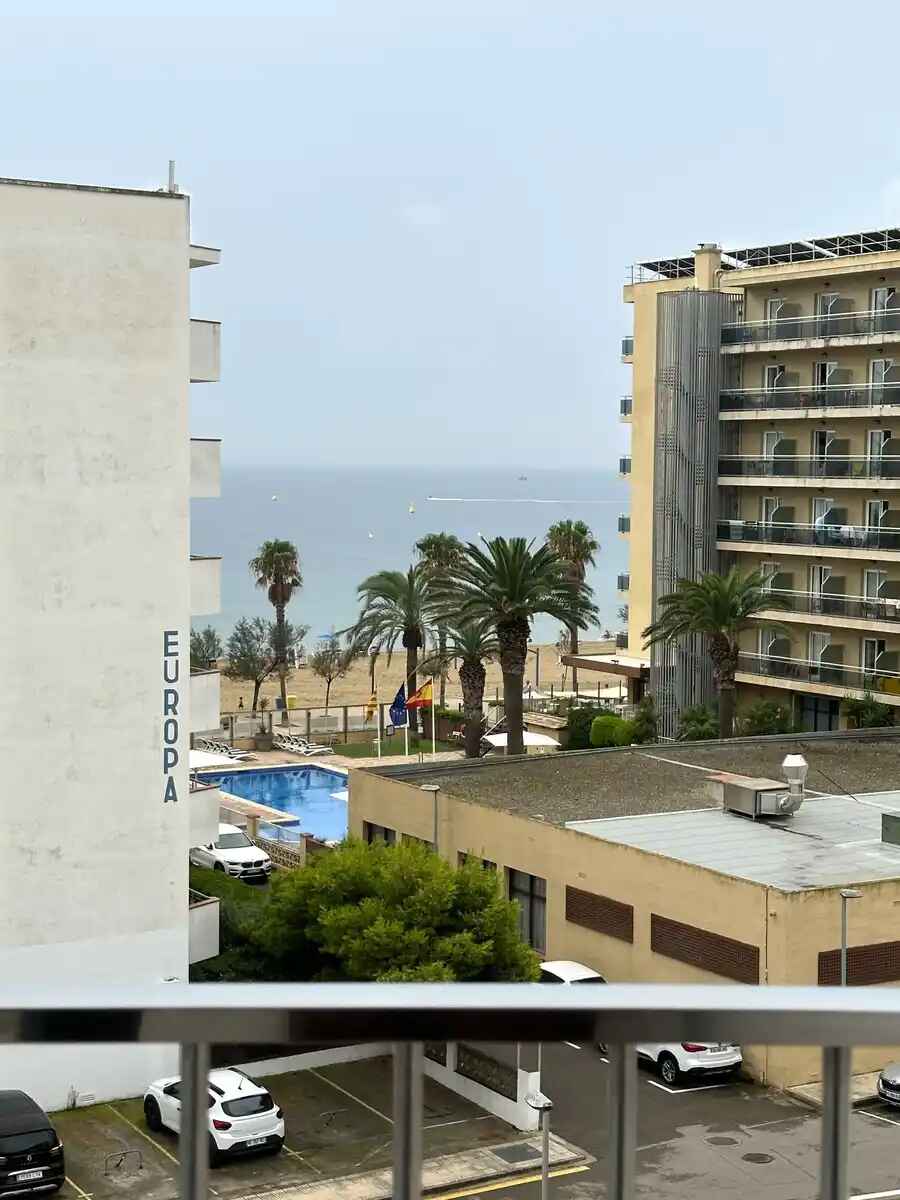 MAGNIFICENT APARTMENT ON THE SECOND LINE OF THE SEA IN SANTA MARGARITA