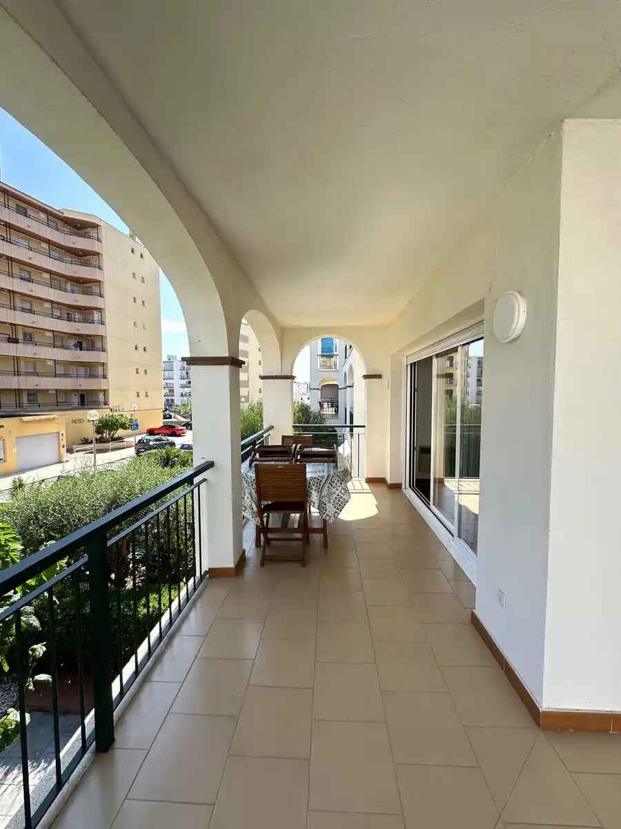 WUNDERSCHÖNE WOHNUNG NUR 200 METER VOM MEER ENTFERNT IN SALATAR