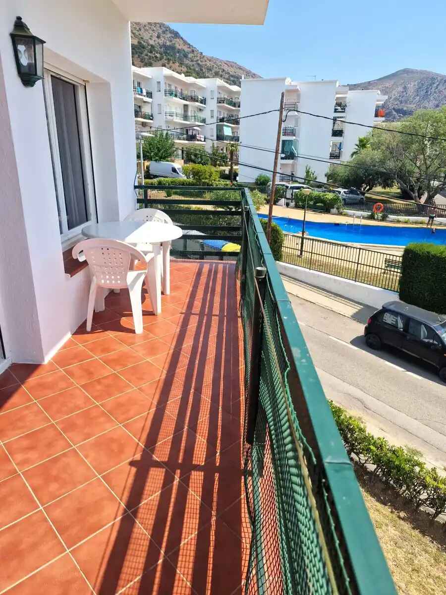 Charming 2-bedroom apartment in Mas Oliva - Terrace with views and pool