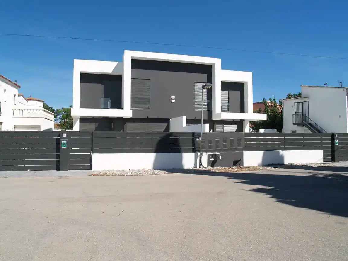 Casa en Empuriabrava