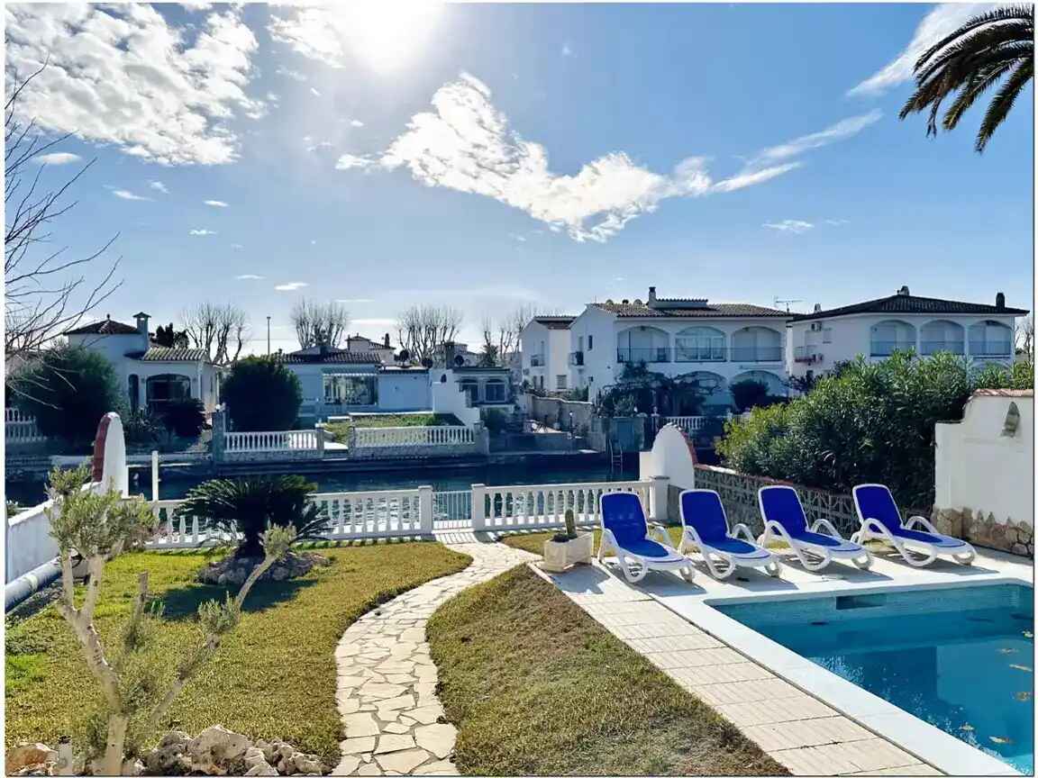 Casa en Empuriabrava