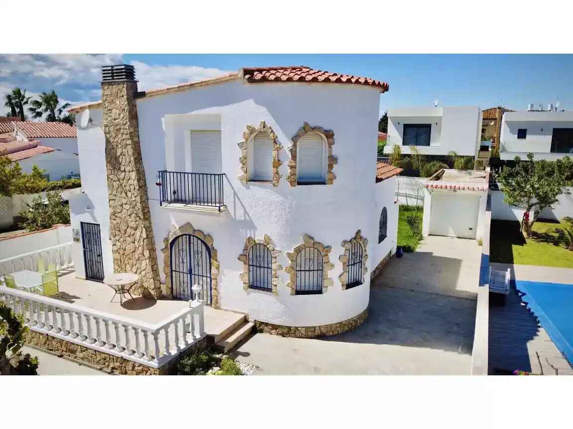 Casa en Empuriabrava