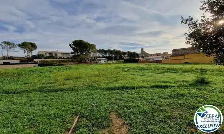 Terreny a Garriguella