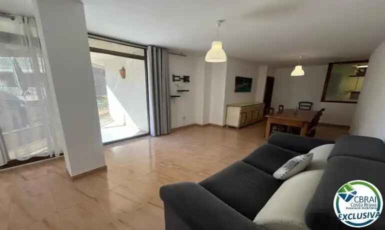 Apartamento en Roses