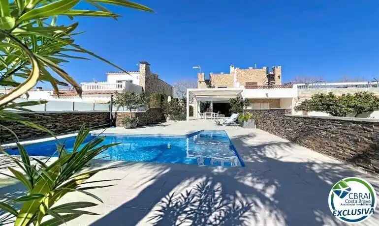 Casa en Empuriabrava