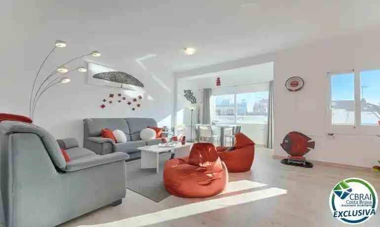 Apartamento en Roses