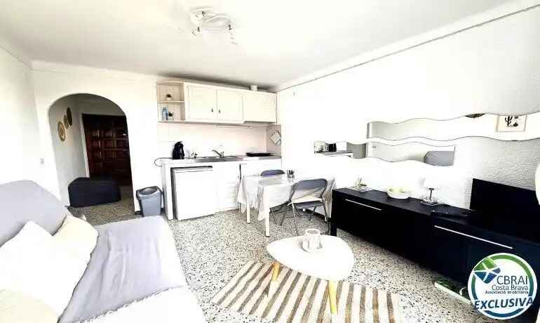Estudi a Empuriabrava