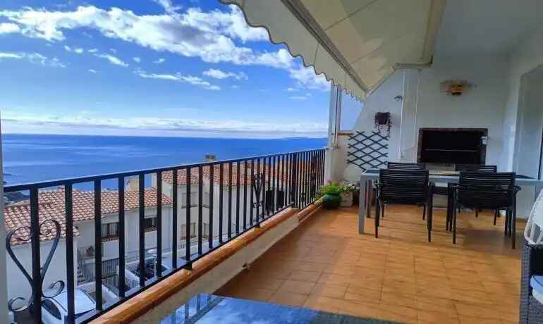 Apartamento en Roses