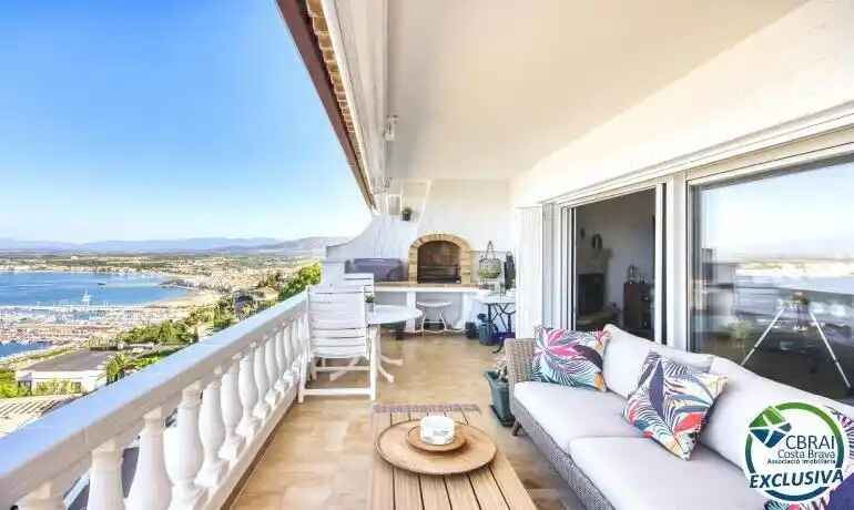 Apartament a Roses