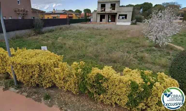 Land in Torroella de Fluvià