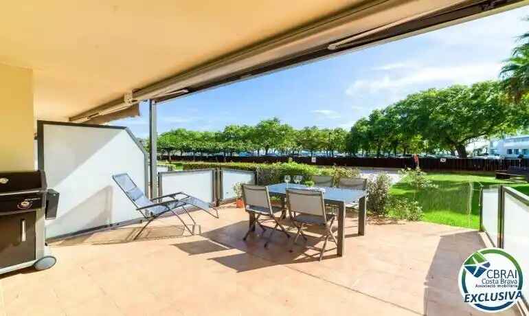 Apartamento en Roses