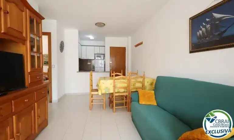 Apartment in Llançà