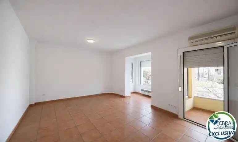 Apartamento en Roses
