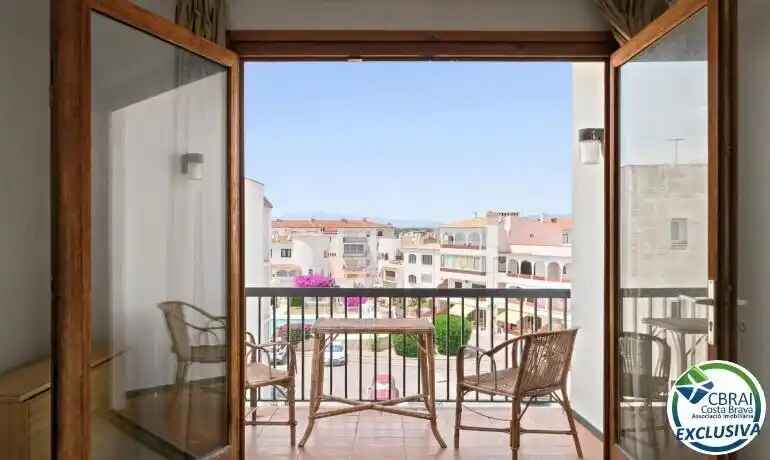 Apartment in Empuriabrava