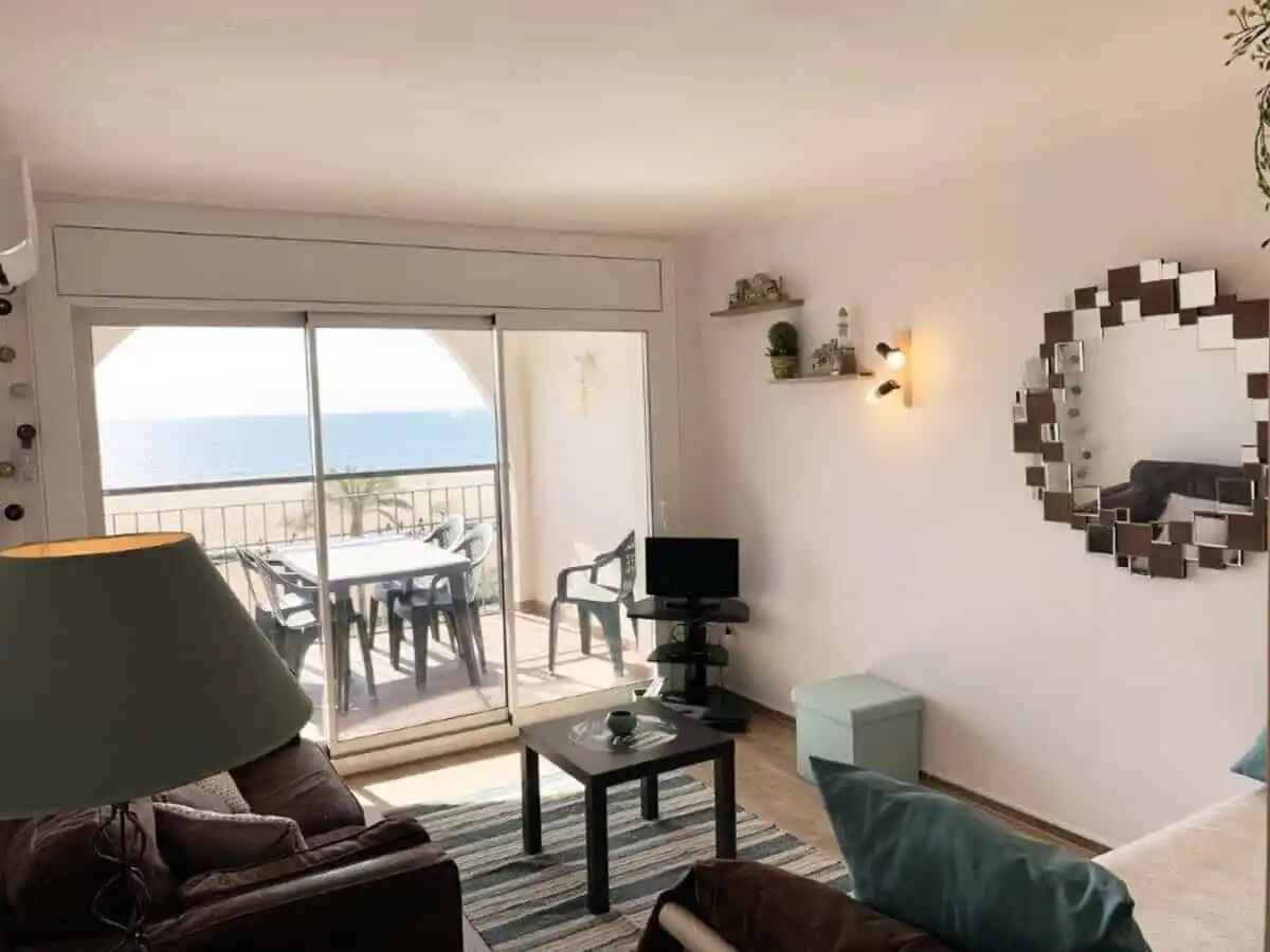 Studio in Bahia with Tourist License